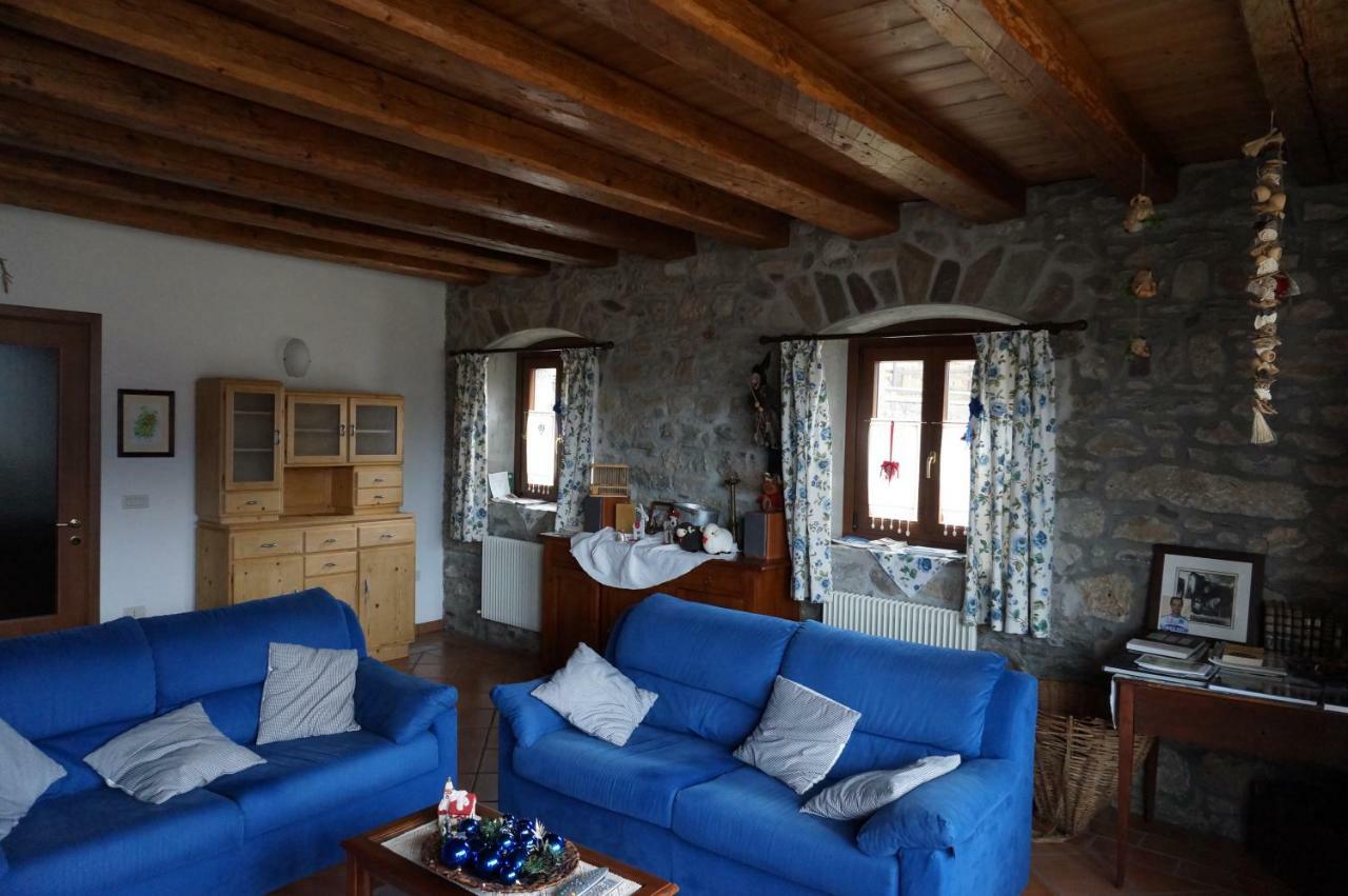 Villa Genziana Оваро Экстерьер фото